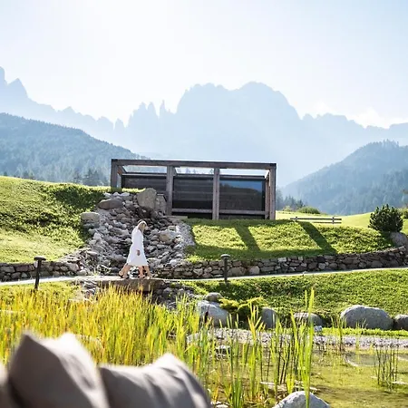 Cyprianerhof Dolomit Hotel 5*