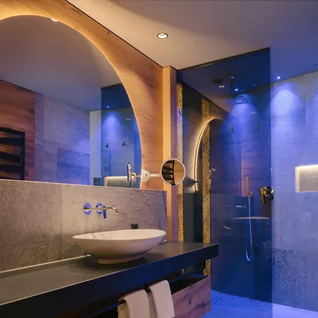 Cyprianerhof Dolomit Hotel 5*