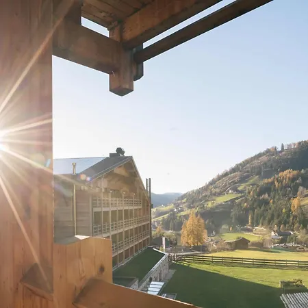 Cyprianerhof Dolomit 5* Tiers am Rosengarten